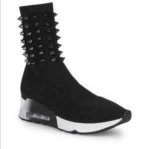 BRAND NEW ASH STUDDED SNEAKERS 😍😍‼️‼️‼️